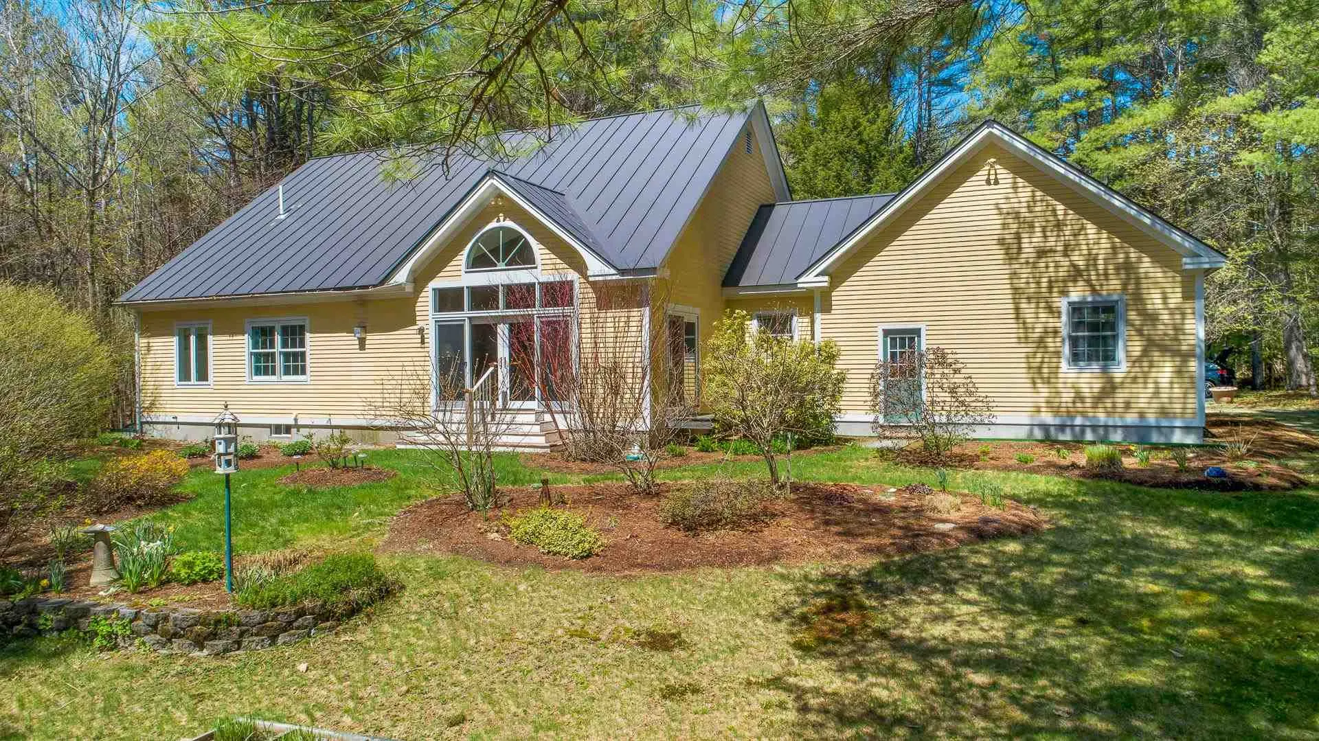 15 Juniper Lane Wilmot NH 03287