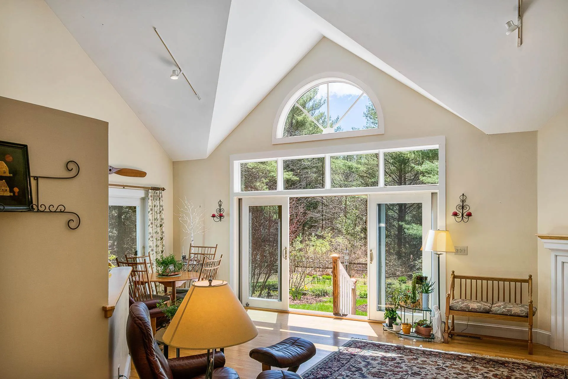 15 Juniper Lane Wilmot NH 03287