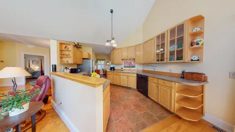 15 Juniper Lane Wilmot NH 03287