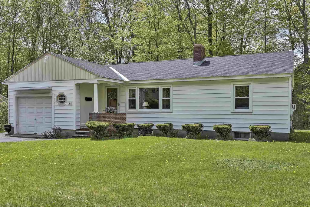 84 Woodland Avenue Keene NH 03431