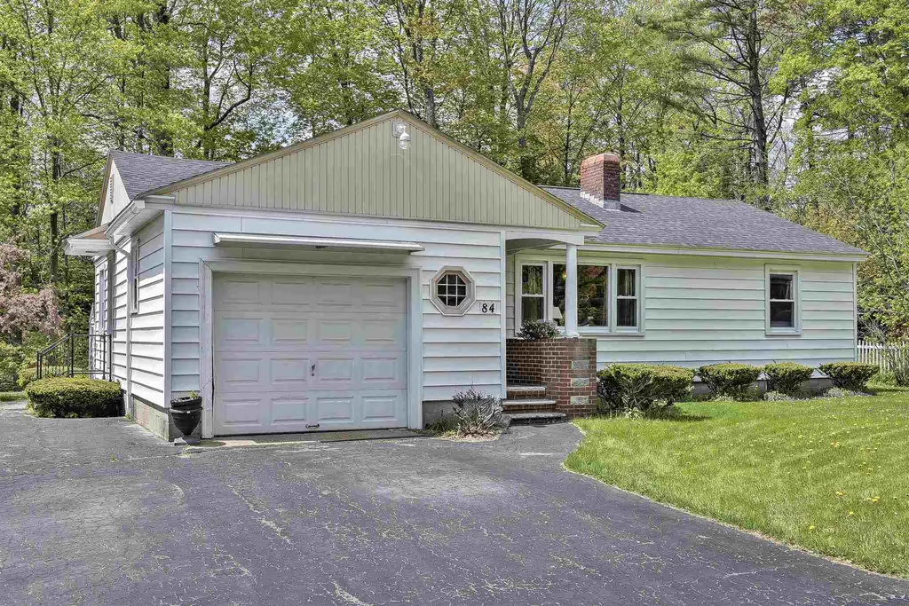 84 Woodland Avenue Keene NH 03431