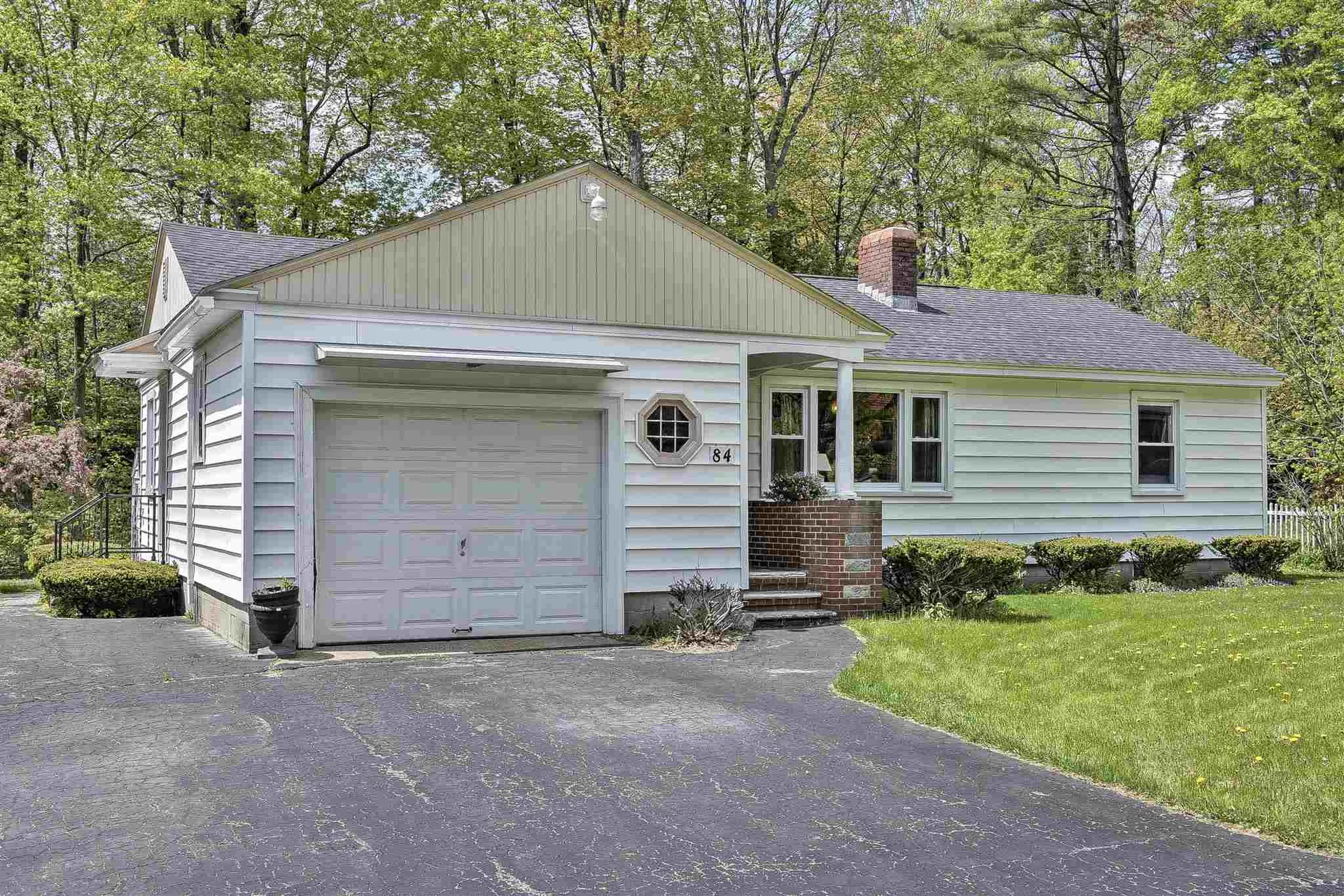 84 Woodland Avenue Keene NH 03431