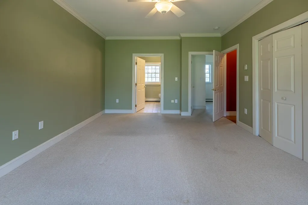 34 Brick House Lane Hartford VT 05001