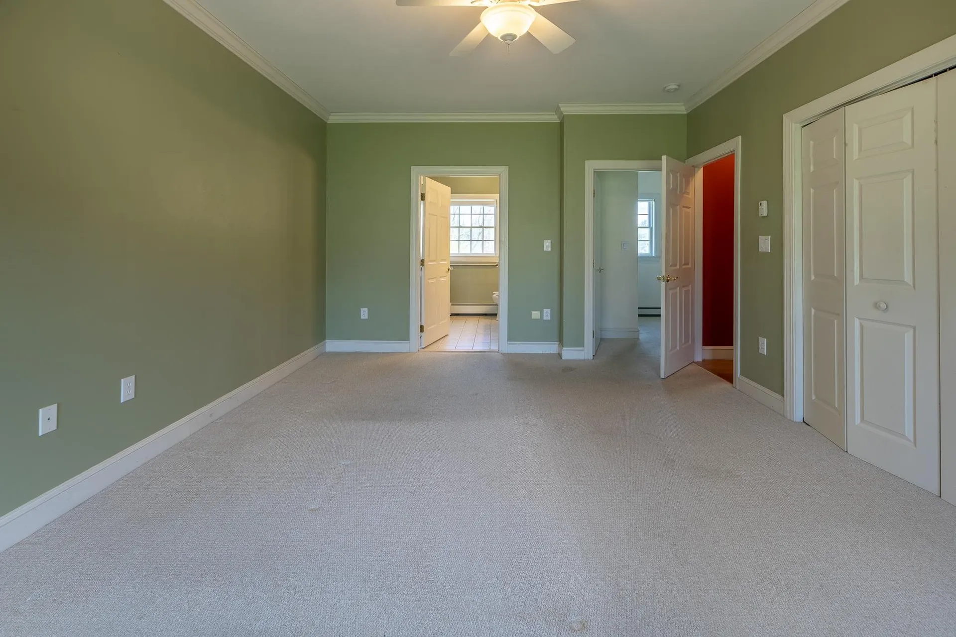 34 Brick House Lane Hartford VT 05001