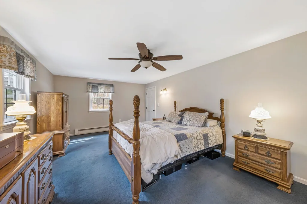 88 Londonderry Road Windham NH 03087