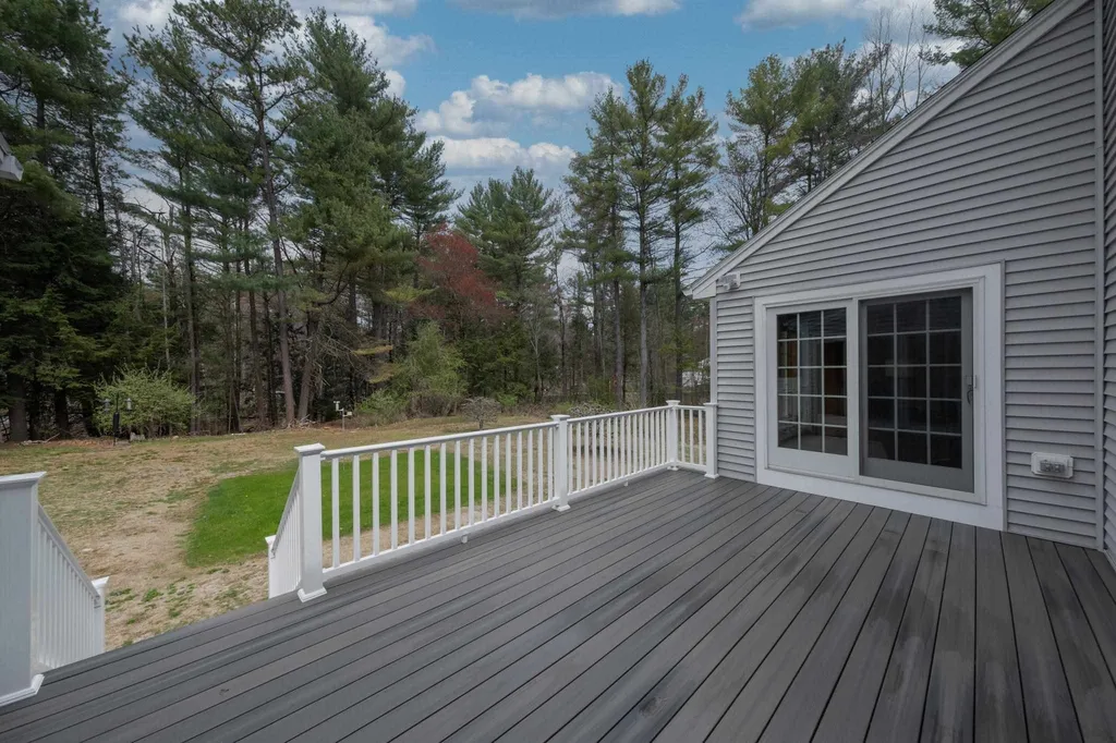 88 Londonderry Road Windham NH 03087