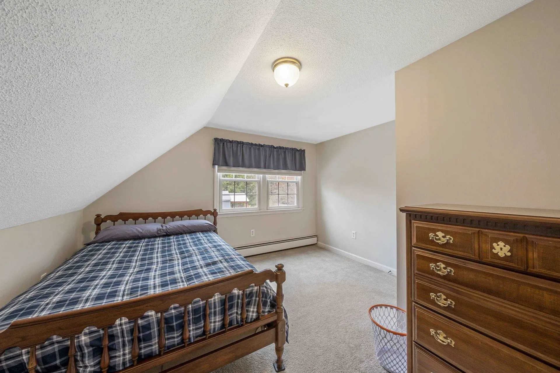 88 Londonderry Road Windham NH 03087