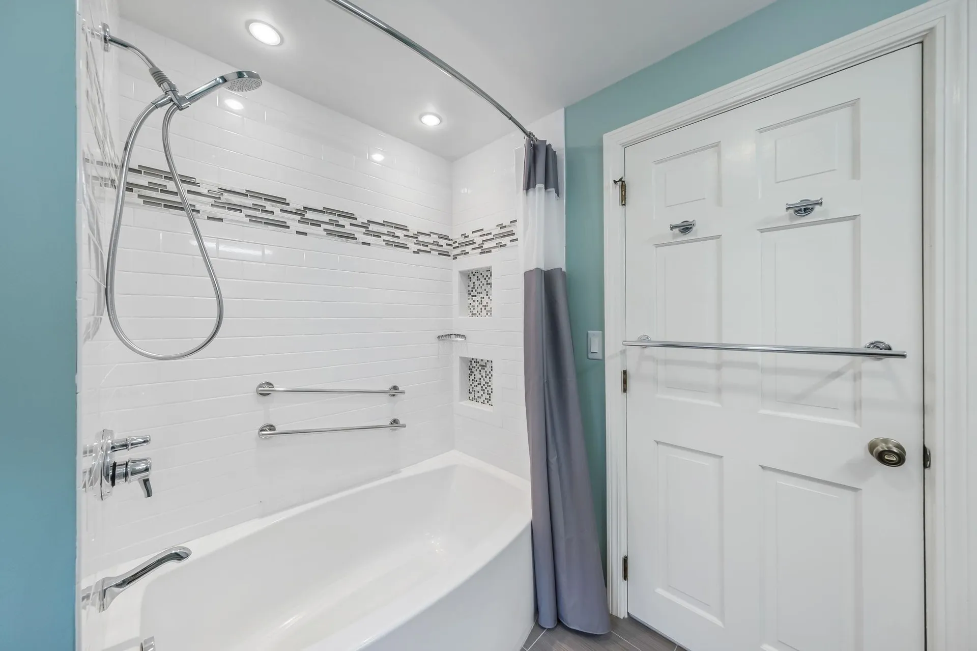 88 Londonderry Road Windham NH 03087