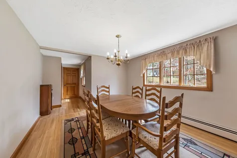 88 Londonderry Road Windham NH 03087