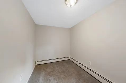88 Londonderry Road Windham NH 03087