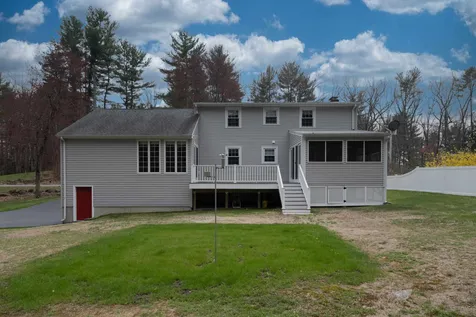 88 Londonderry Road Windham NH 03087