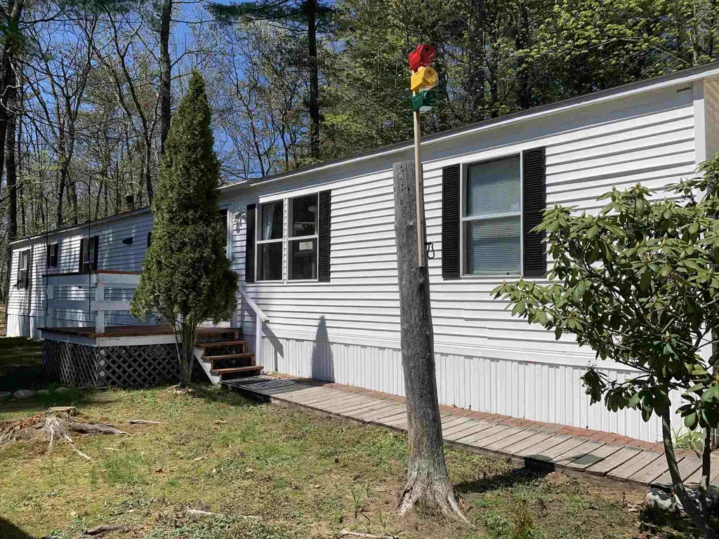 5 Eagle Lane Lee NH 03861