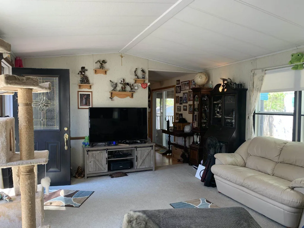 5 Eagle Lane Lee NH 03861