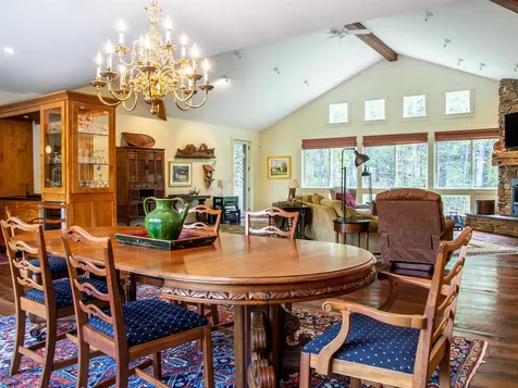 1289 Golf Course Road Warren VT 05674