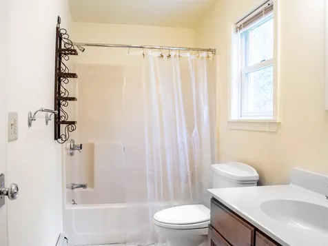 1289 Golf Course Road Warren VT 05674