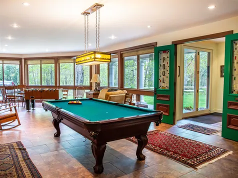 1289 Golf Course Road Warren VT 05674