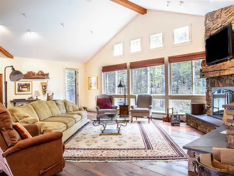 1289 Golf Course Road Warren VT 05674