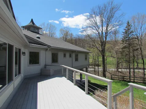 1289 Golf Course Road Warren VT 05674