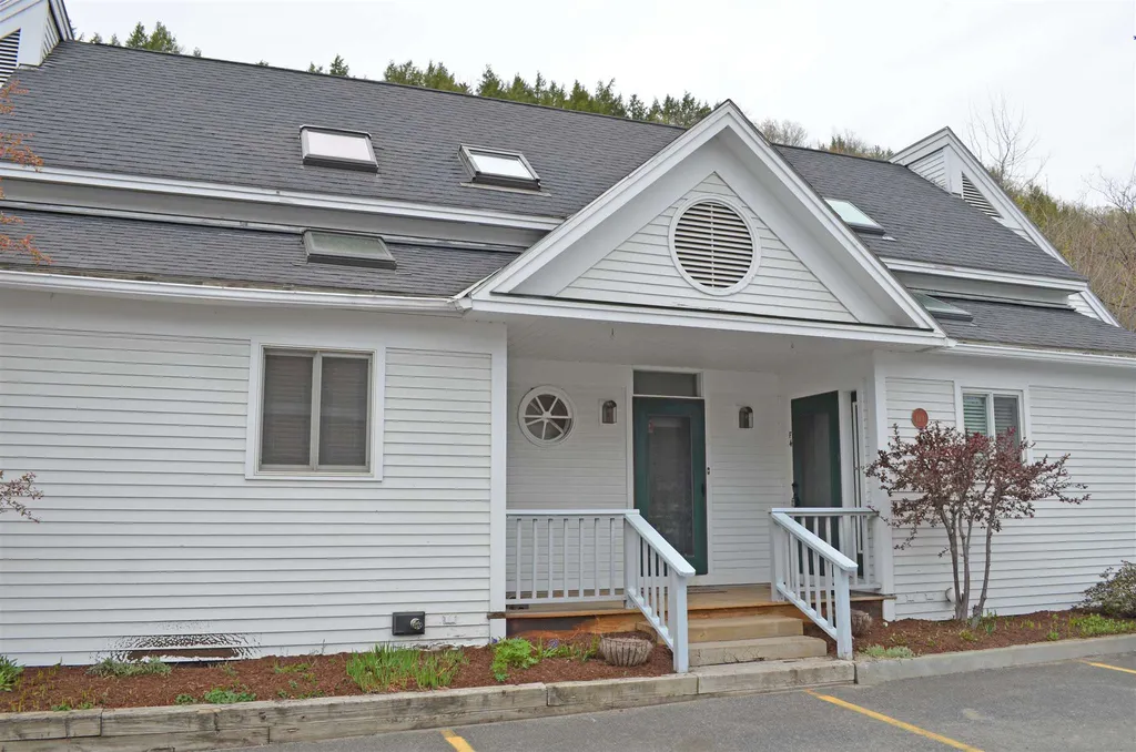 114 South Main Street Stowe VT 05672