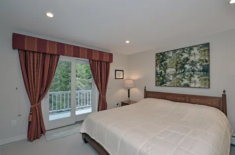 114 South Main Street Stowe VT 05672