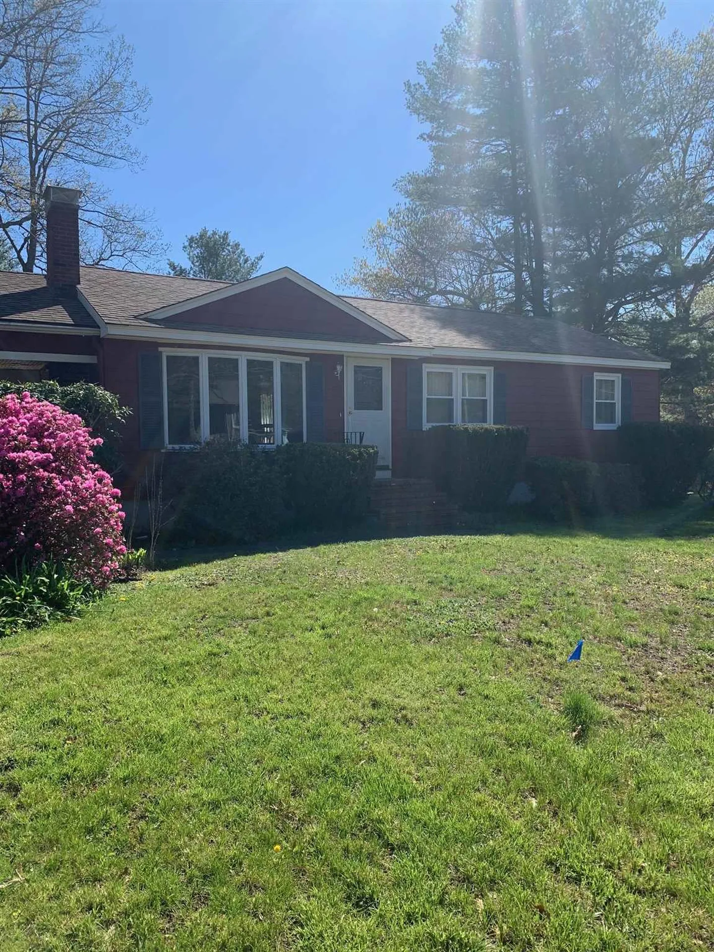 26 Twinbrook Avenue Salem NH 03079
