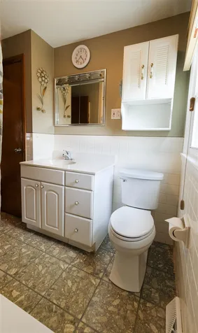 26 Twinbrook Avenue Salem NH 03079