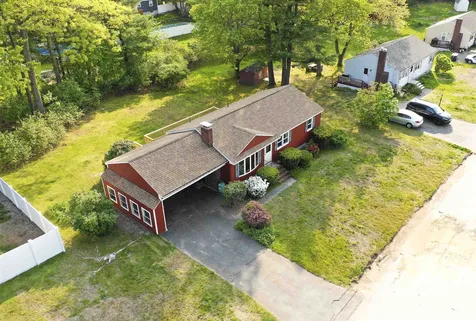 26 Twinbrook Avenue Salem NH 03079