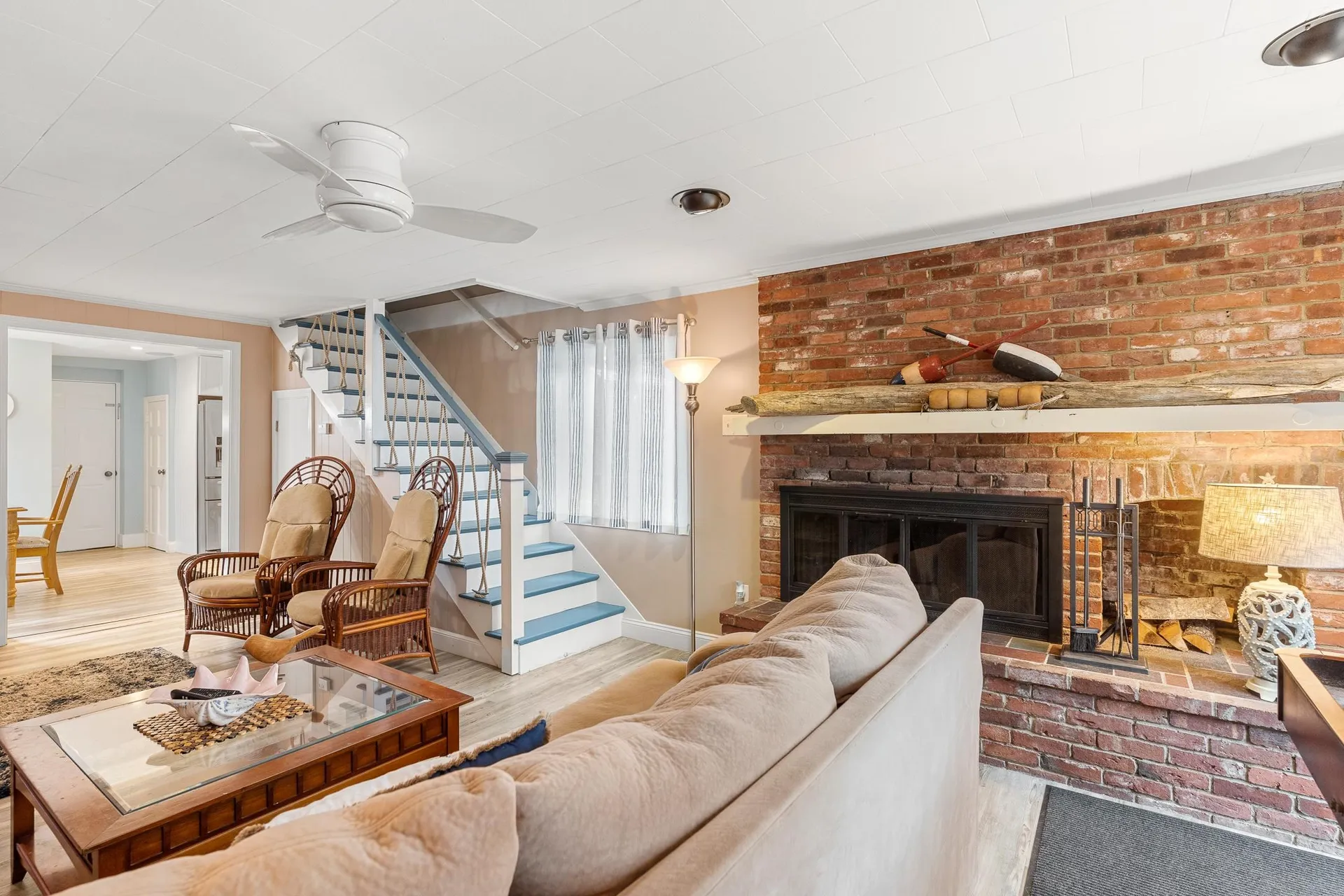 2 Dover Avenue Hampton NH 03842