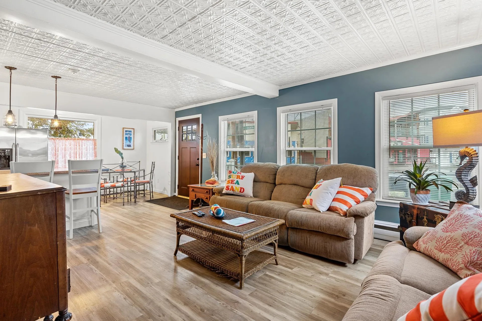 2 Dover Avenue Hampton NH 03842