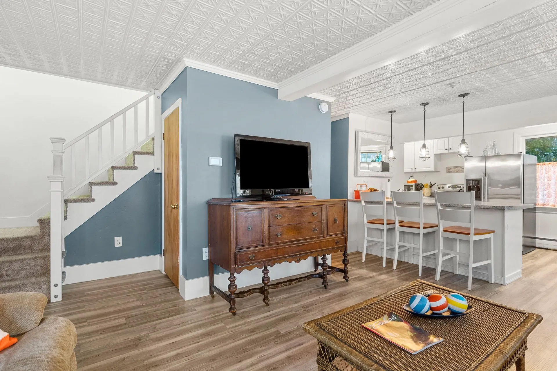 2 Dover Avenue Hampton NH 03842