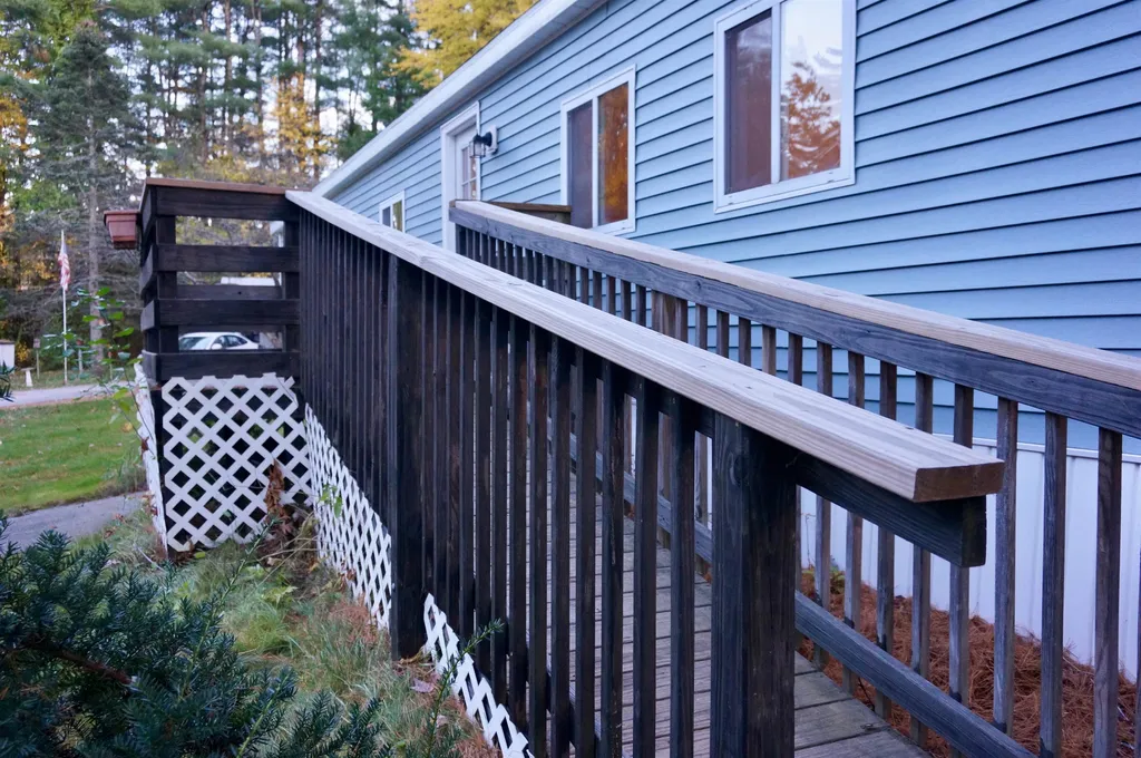 8 Vindale Road Hooksett NH 03106