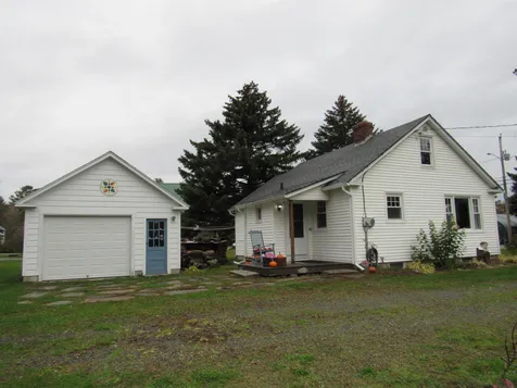 32 Harvard Street Franconia NH 03580