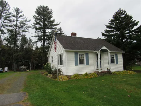 32 Harvard Street Franconia NH 03580