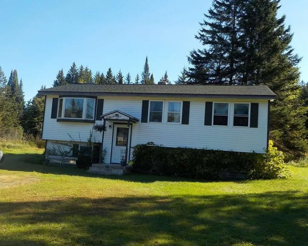 580 School Street East Haven VT 05837