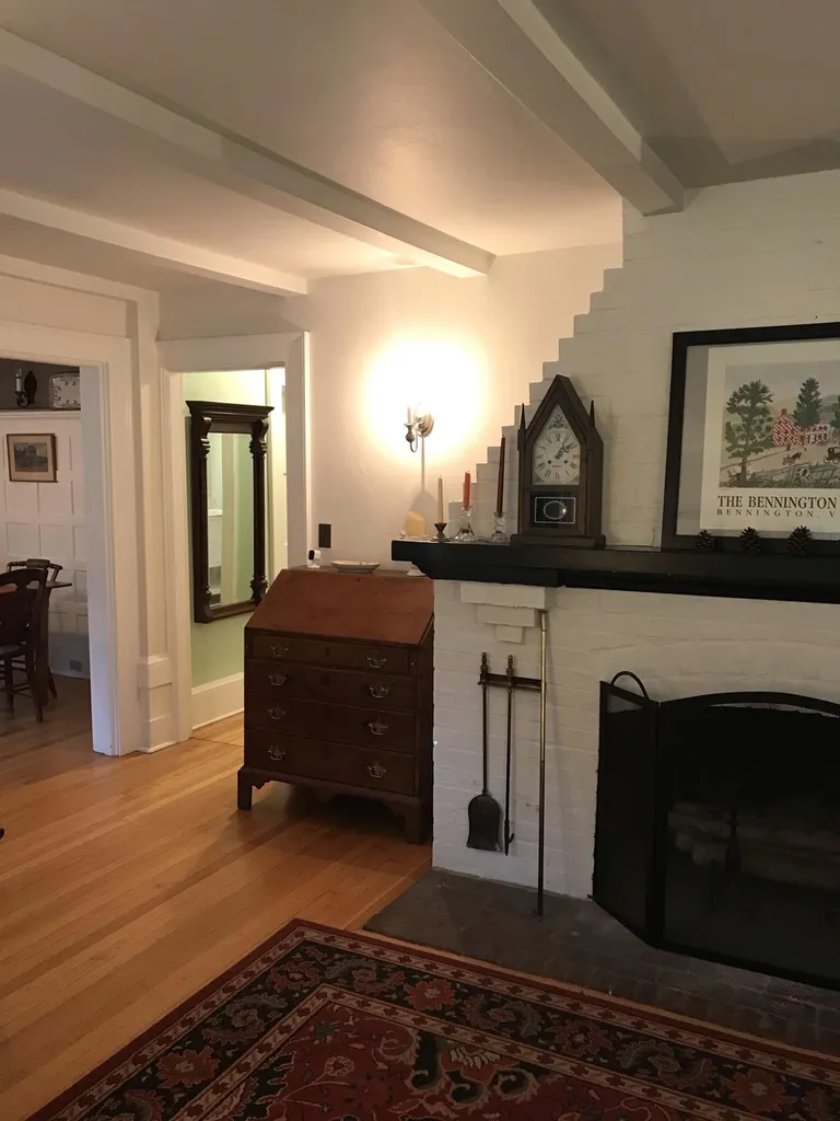 493 Raymond Road Colchester VT 05446