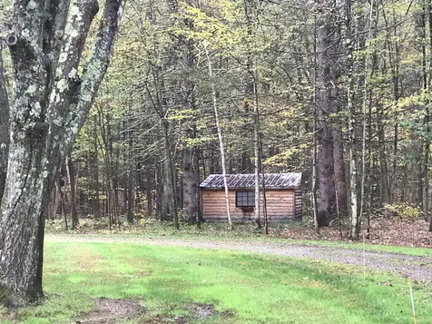 493 Raymond Road Colchester VT 05446