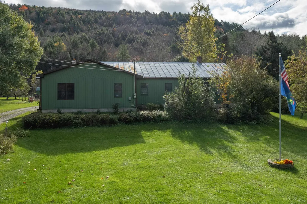 480 Route 110 Tunbridge VT 05077
