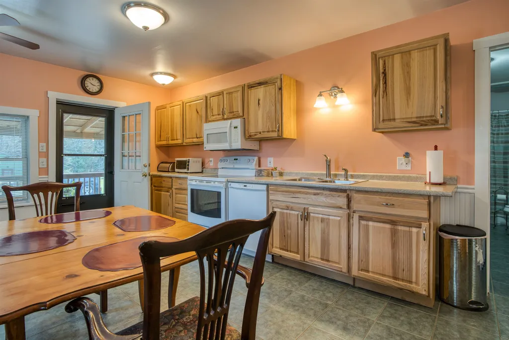 480 Route 110 Tunbridge VT 05077