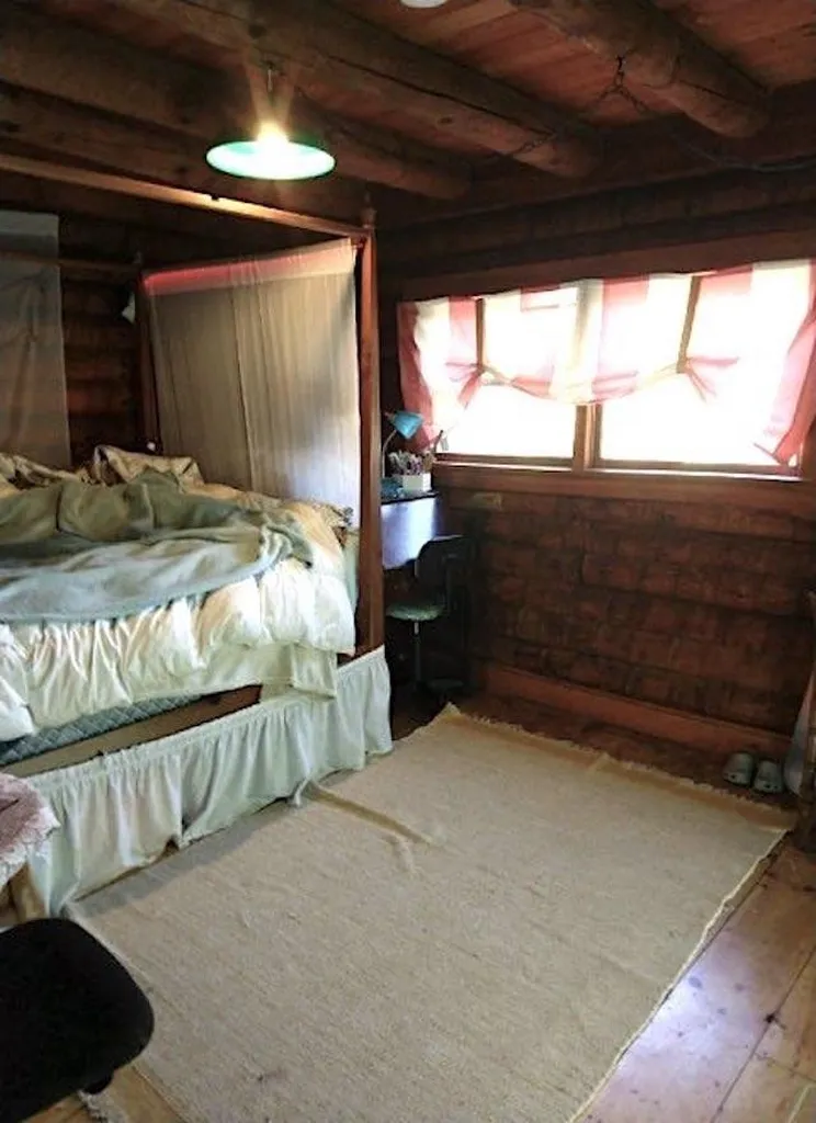 5 Scribner Road Northfield NH 03276
