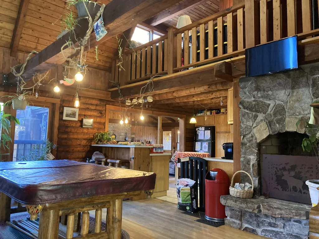 5 Scribner Road Northfield NH 03276