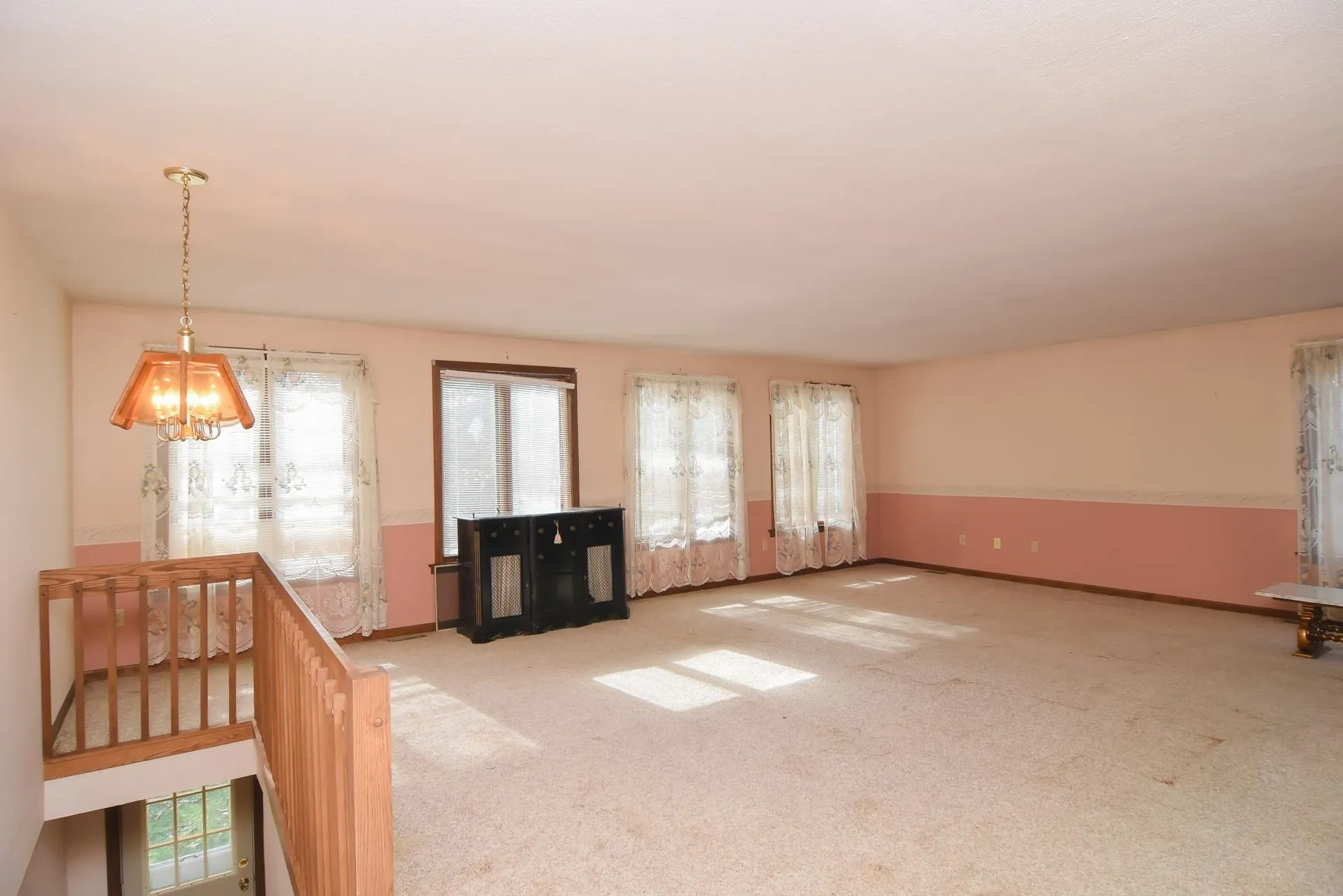 38 Elwood Road Londonderry NH 03053