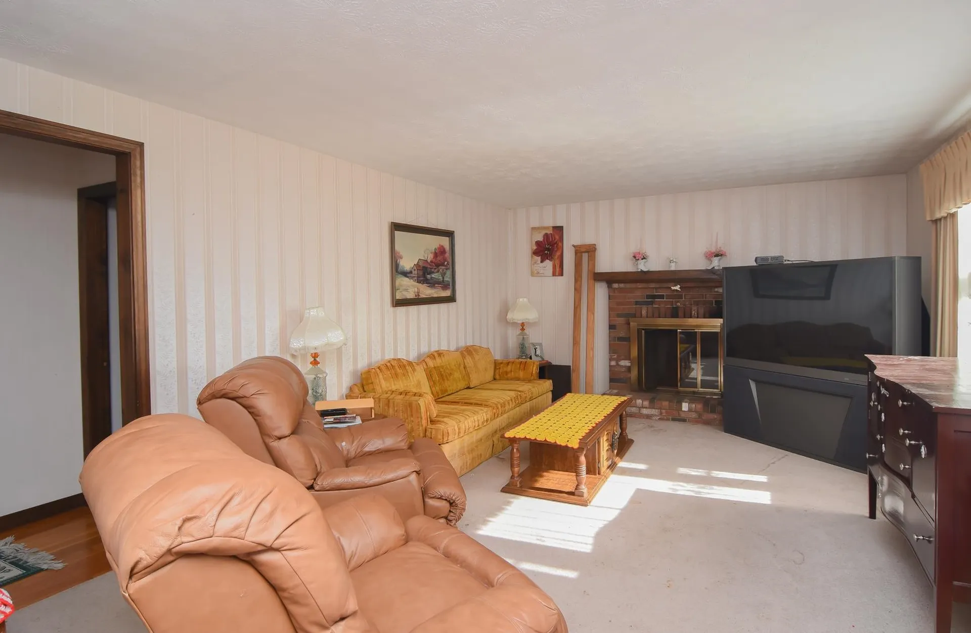 38 Elwood Road Londonderry NH 03053