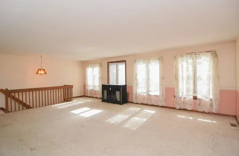 38 Elwood Road Londonderry NH 03053
