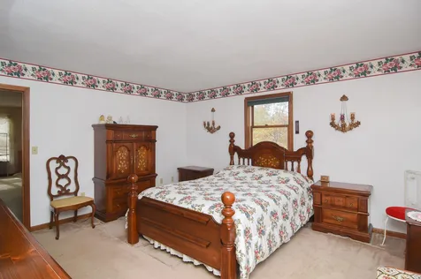 38 Elwood Road Londonderry NH 03053