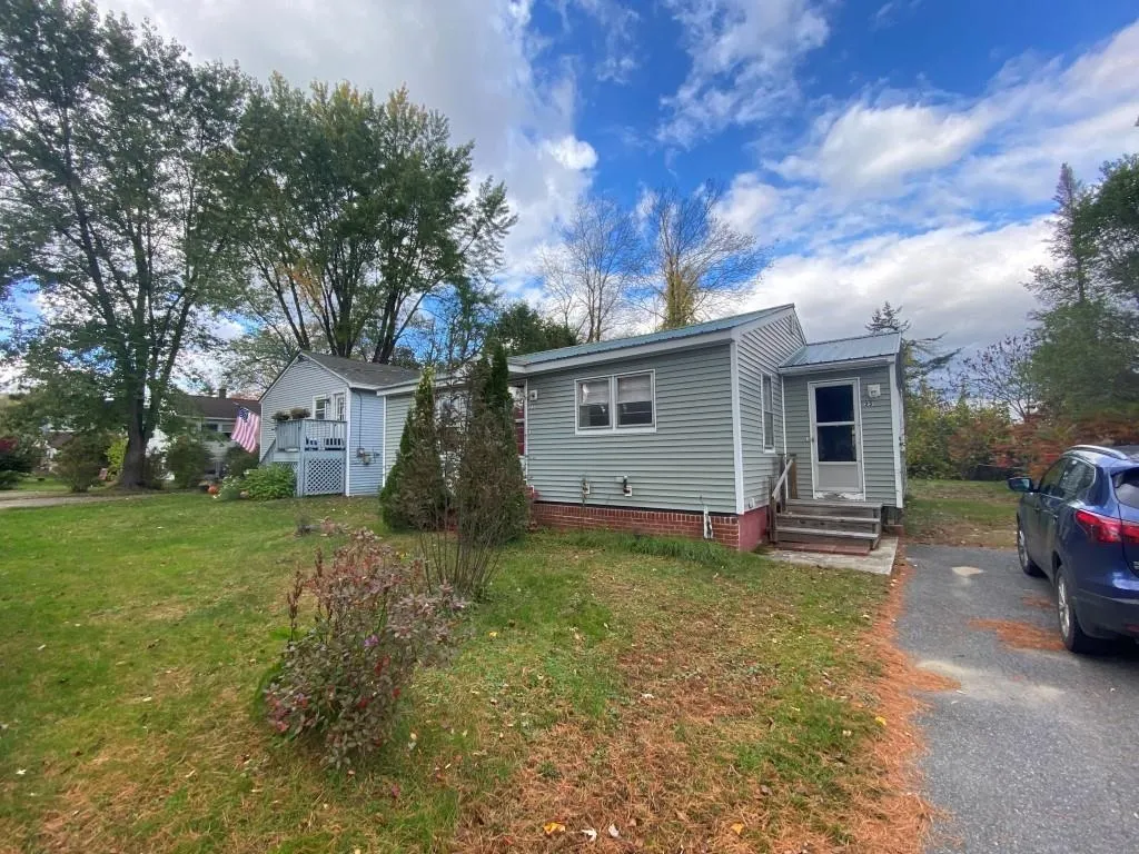 25 Fairbanks Street Keene NH 03431