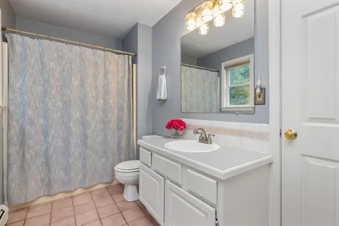 120 Alehson Street Rye NH 03870