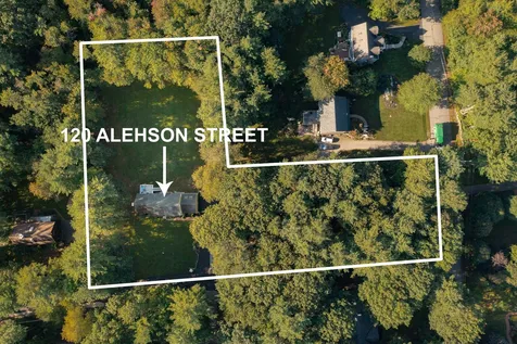 120 Alehson Street Rye NH 03870