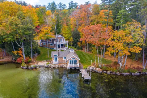 36 Pipers Point Lane Alton NH 03809