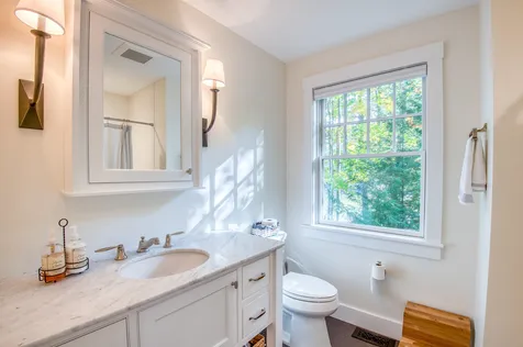 36 Pipers Point Lane Alton NH 03809