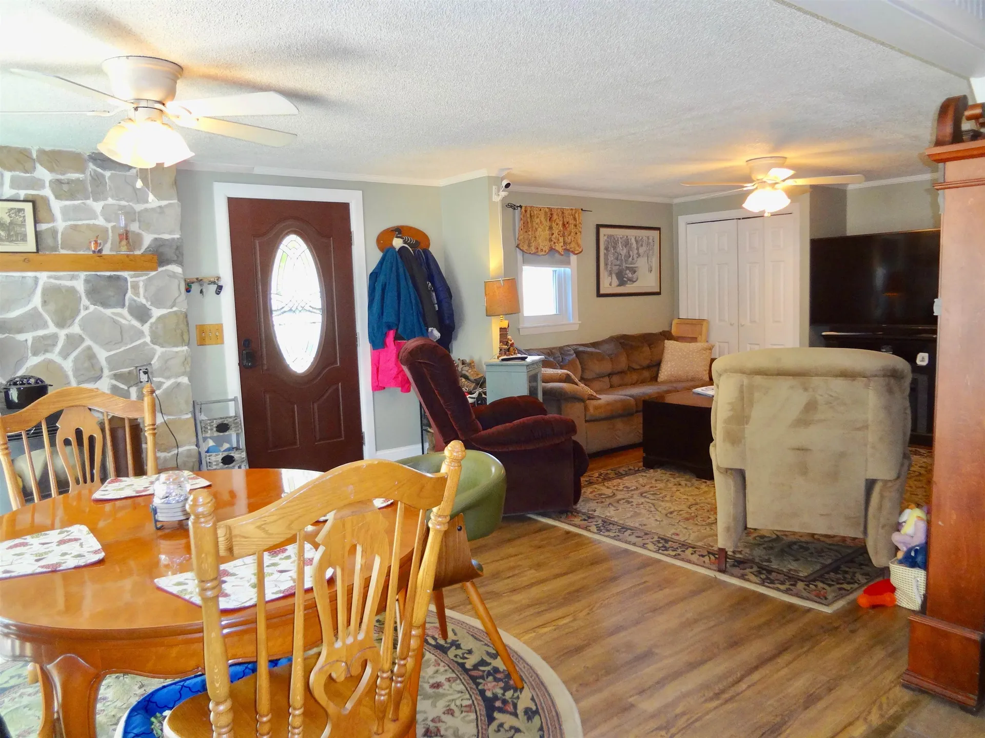 1793 Parade Road Laconia NH 03246